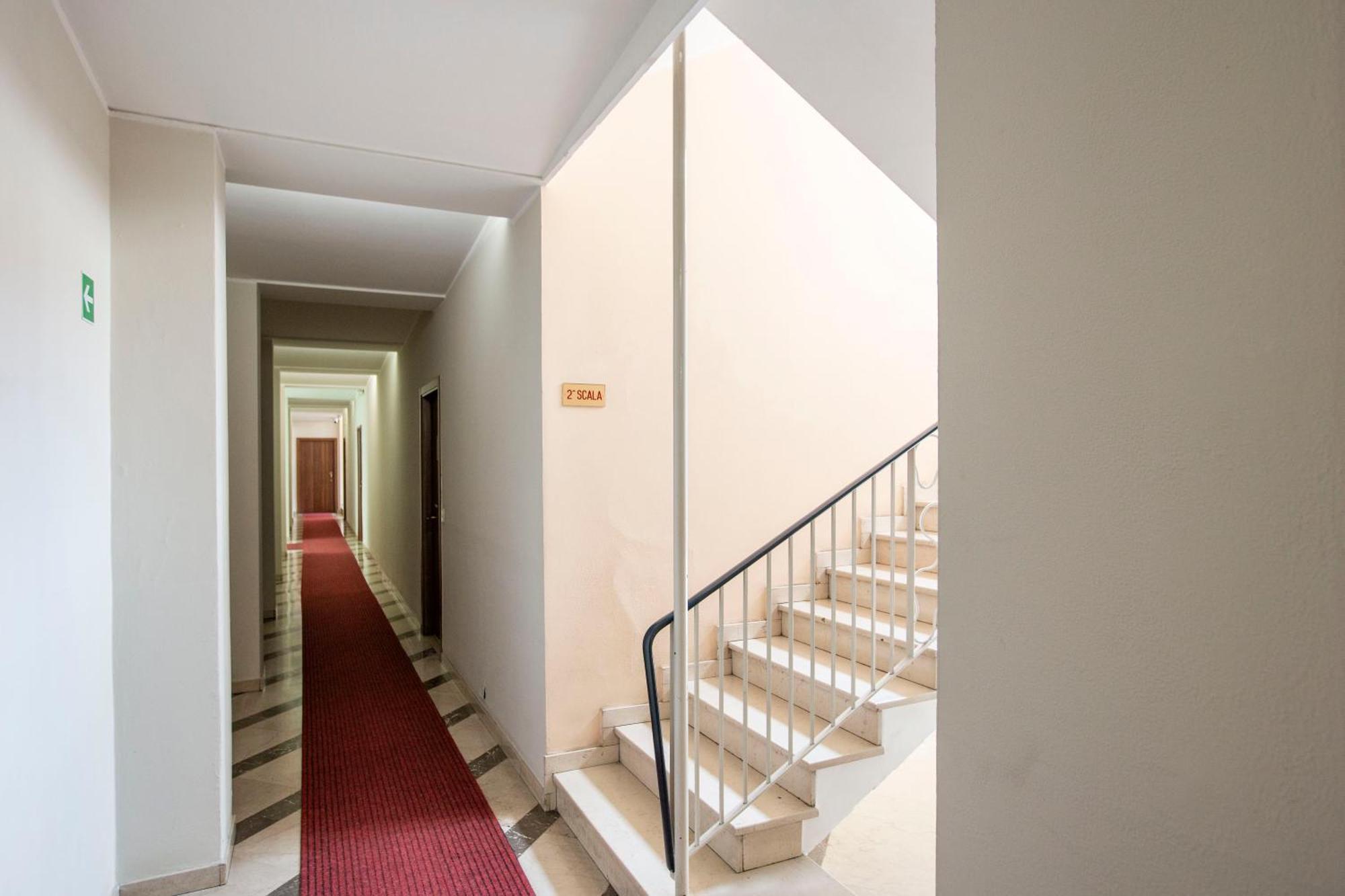 Bijoux Como Elegante Next To Piazza Volta Экстерьер фото